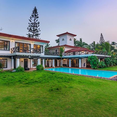 Saffronstays Sea La Vie Danda Bagian luar foto