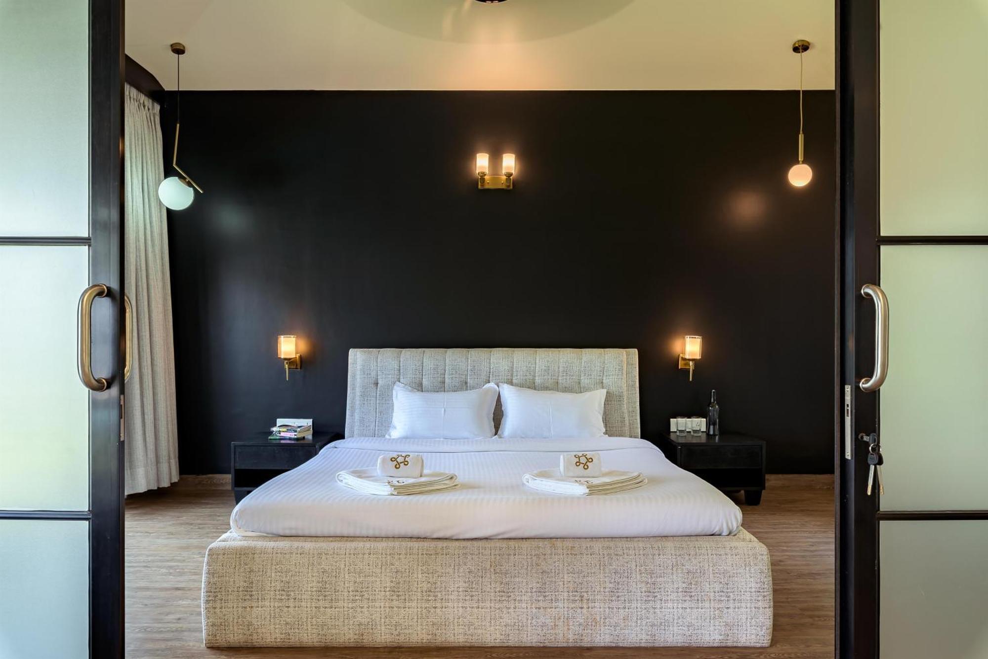 Saffronstays Sea La Vie Danda Bagian luar foto