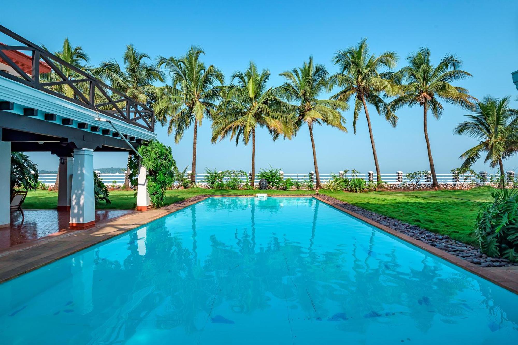 Saffronstays Sea La Vie Danda Bagian luar foto